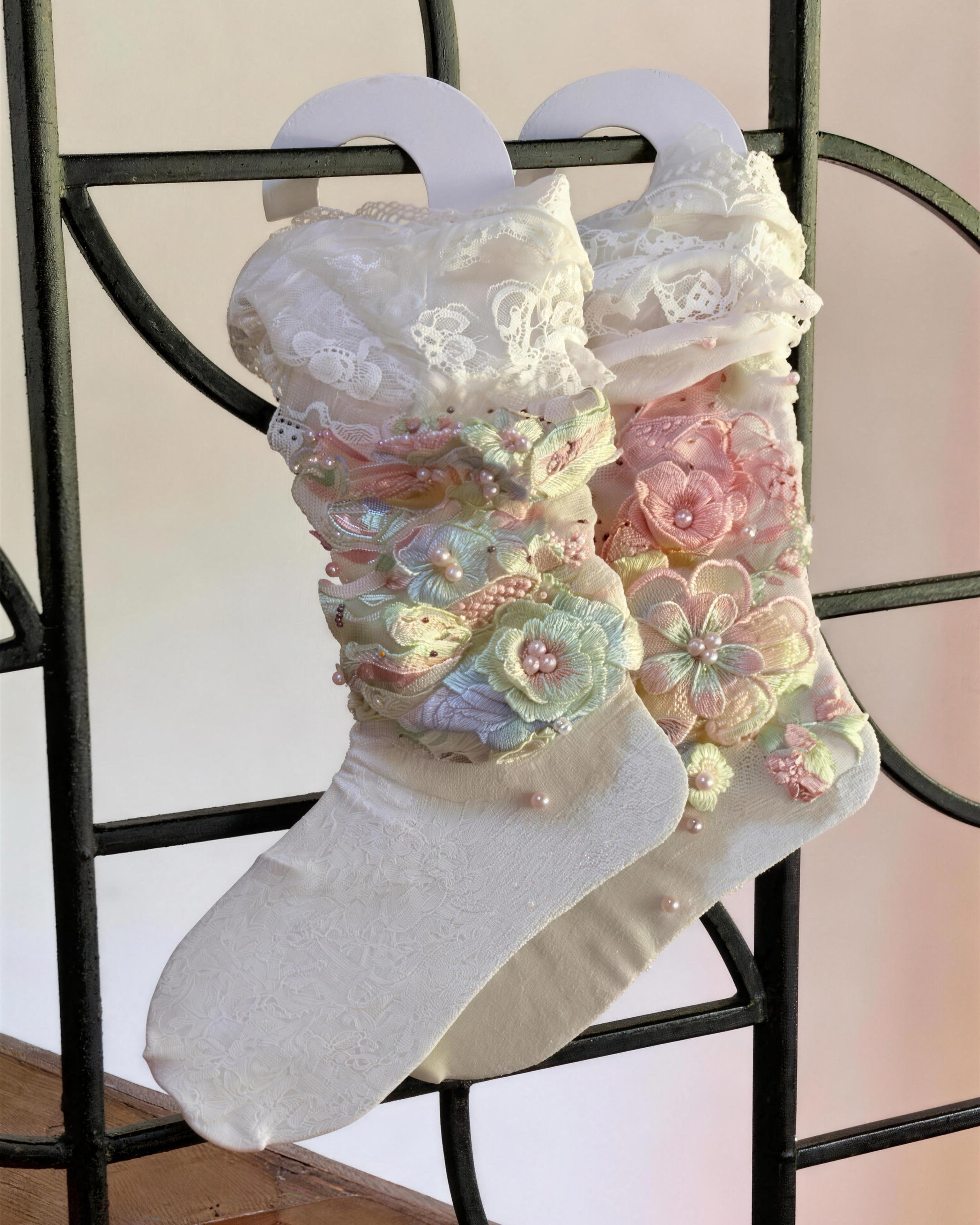 Fairy Bloom Lace Thigh-Highs