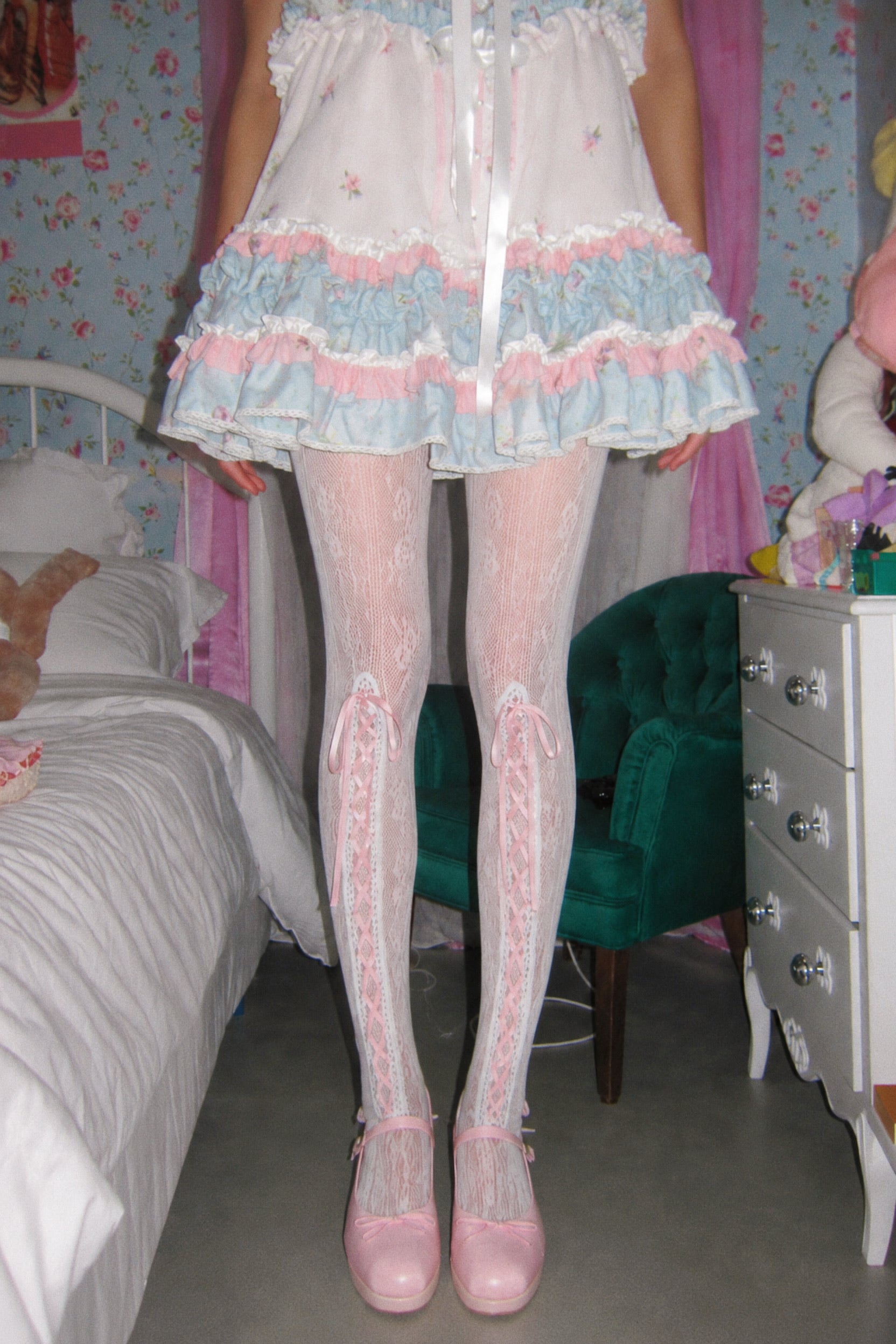 Ribbon Ballet Hall — Lace-Up Stockings